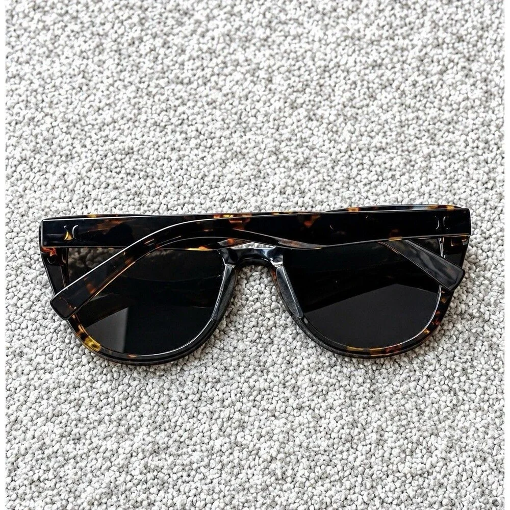 Hurley Polarized Tortoise Sunglasses Brown Lenses Unisex Classic Casual UV